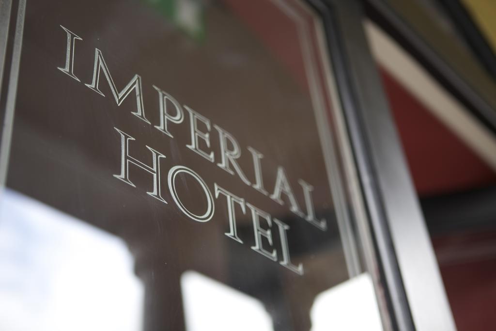 Imperial Hotel Τράλι Εξωτερικό φωτογραφία